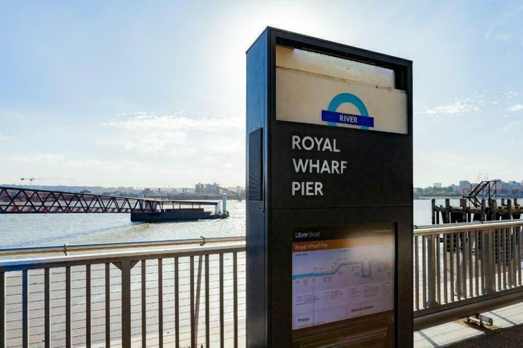 City Escape - Royal Wharf London Kültér fotó